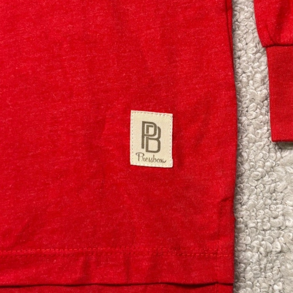 Pressbox Wisconsin Badgers T-Shirt Women M Red Long Sleeve Graphic NWT - Picture 6 of 10